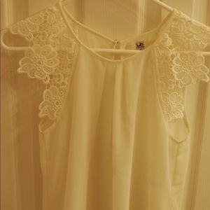 Bright white lace cap sleeve top